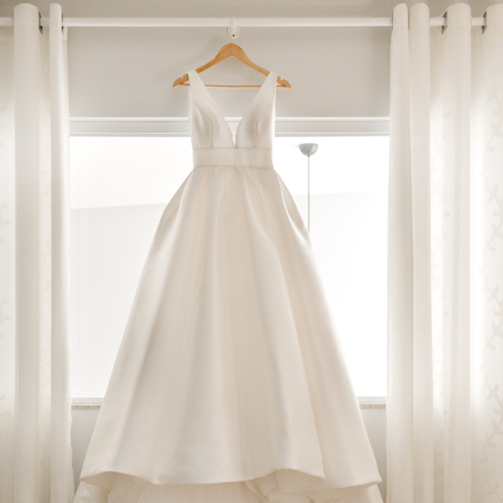 how-to-dye-a-wedding-dress-and-give-it-a-second-life-t-a-l