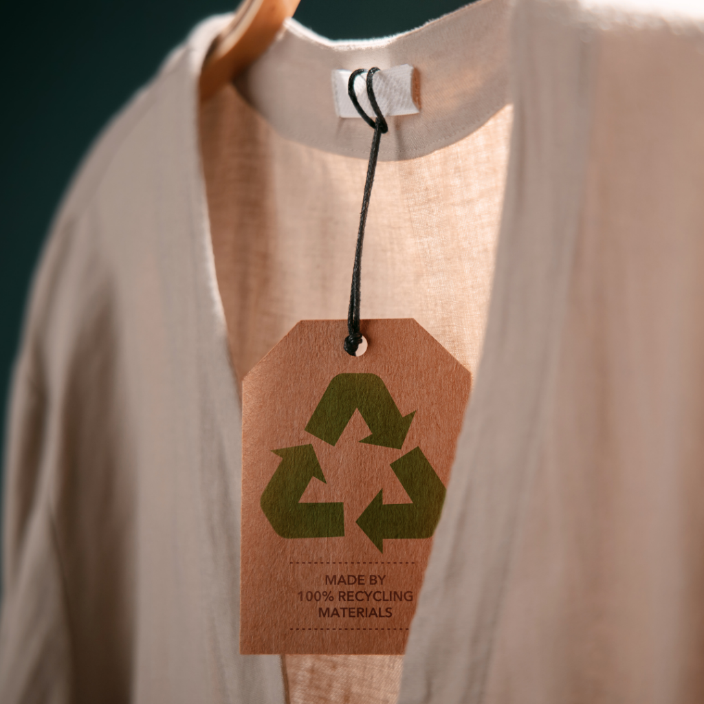 Are Recycled Fabrics Good for the T A L Ú